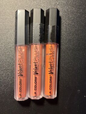 L.A. Colors Velvet Plush Creamy Lip Color Trio - Peach, Coral & Bright Orange